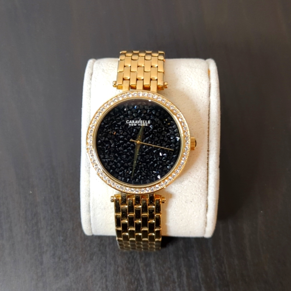 Gold Watch Caravelle New York
